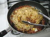 Mozzarella Cheese Spaghetti with Meat Sauce