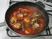 Soup Spaghetti with Cream & Pomodoro Sauce